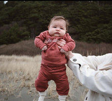 Load image into Gallery viewer, HDB Crewneck in Red